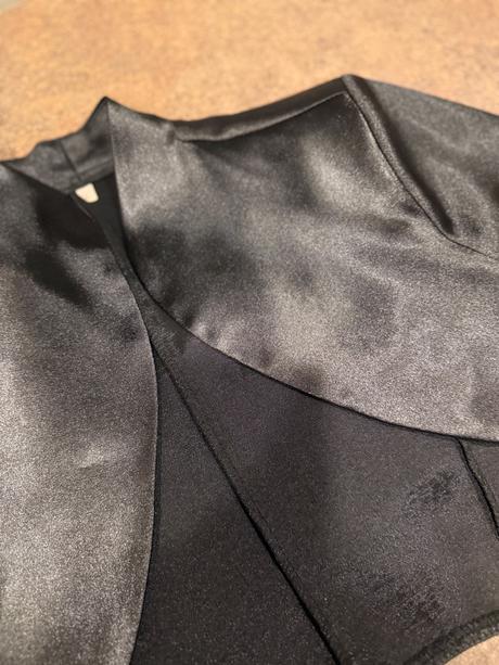 Čierne luxusné bolero veľkosť 36, amisu,s