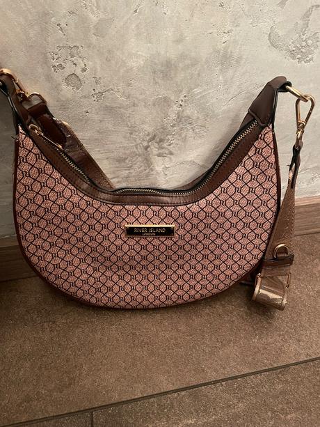 Kabelka-river island, river island