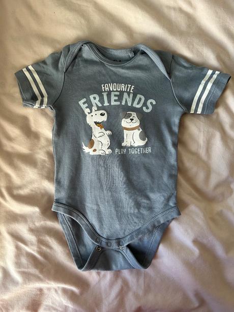 Body s krátkym rukávom, 68–80