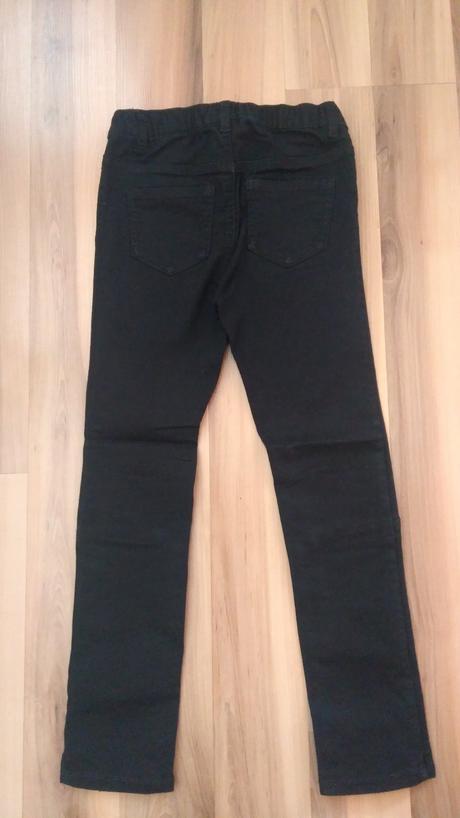 Čierne riflové jeggins, 6-7r., h&m,122