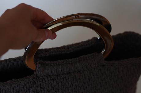 Háčkovaná kabelka, 