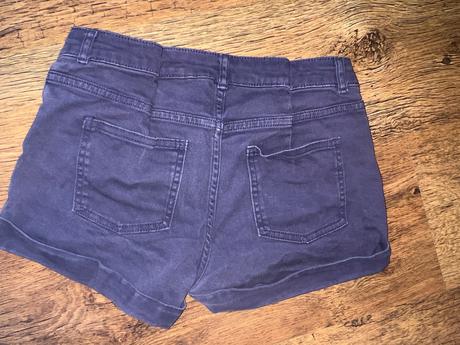 Kraťasy s kamienkami, h&m,158