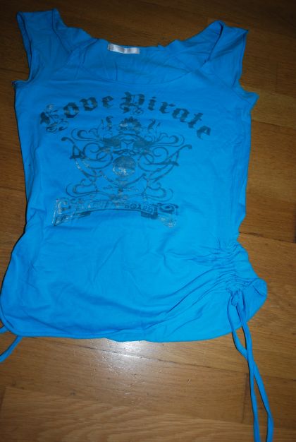 Tričko pre pirátku, xs