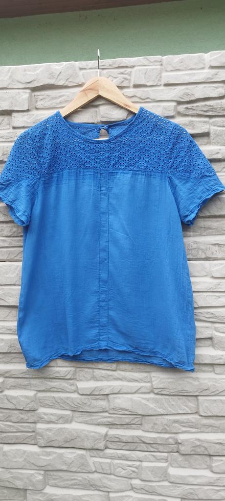 Ľahká modrá blúzka, s