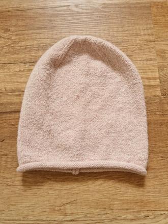 Iba opratá čiapka pieces, veľ. uni,