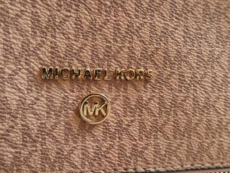 Stylovy, moderny, kvalitny,luxusny dizajnovy batoh,