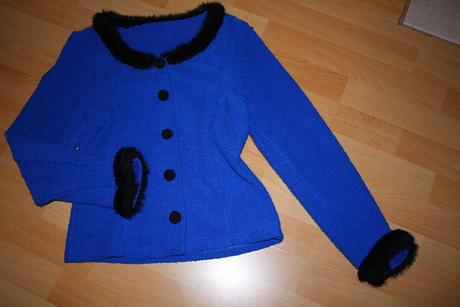 Nádherný kostýmček, m