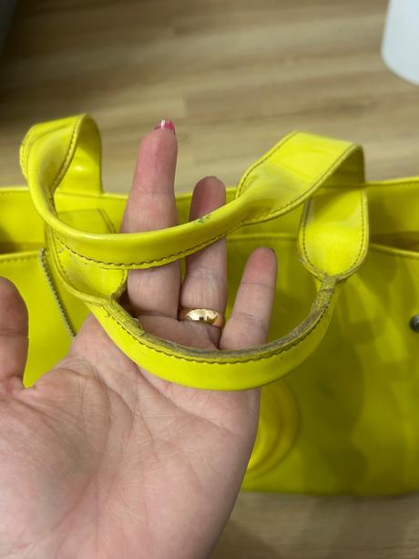 Armani kabelka, armani