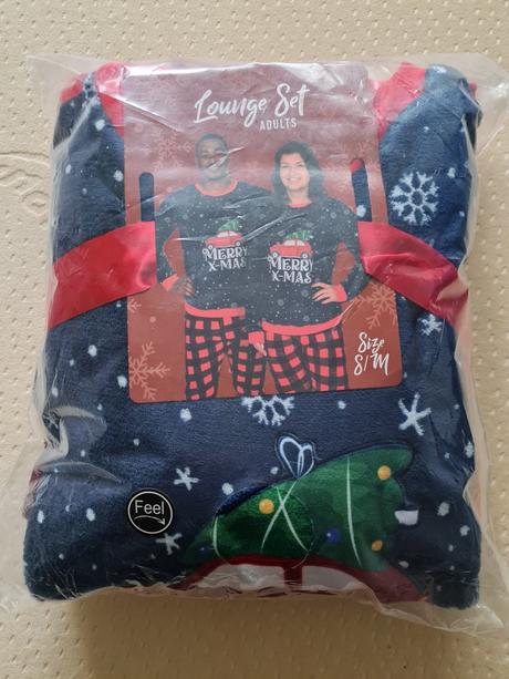 Domáce oblecenie, m / s