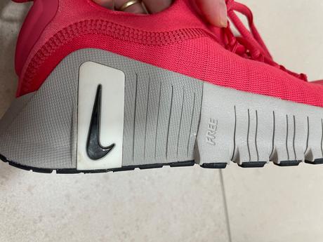 Tenisky nike free na telesnu, nike,38