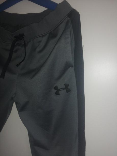 2 ks under armour, 140–152