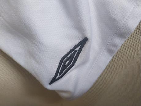 Kratasy umbro, umbro,s