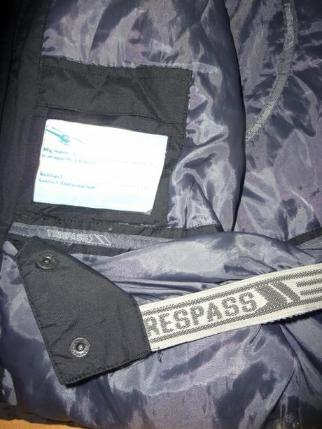 Lyziarska bunda zn. trespass, 140