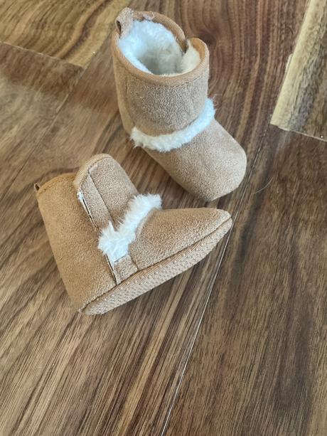 Tenisky pre bábiky, 