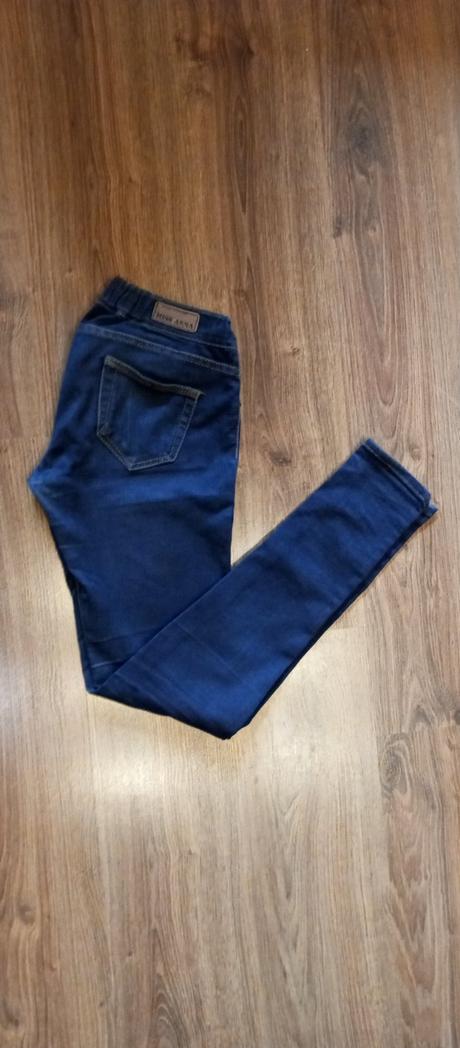 Džeginsy, 34