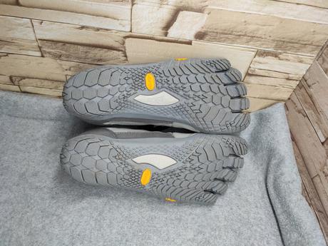 Vibram fivefingers 41 - zateplená dámska obuv, 41