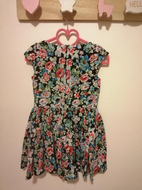 Kvetovane šaty, next,110