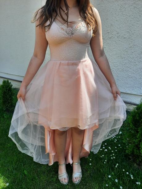 Dievčenské šaty, m