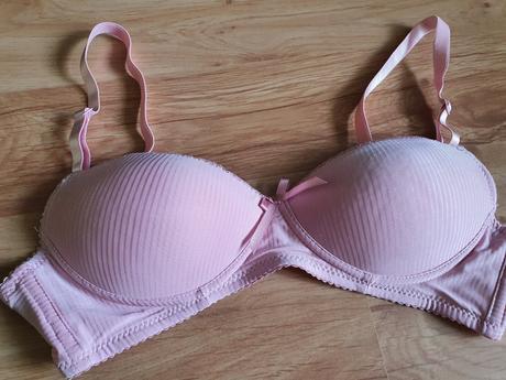 Dámska podprsenka, 80a
