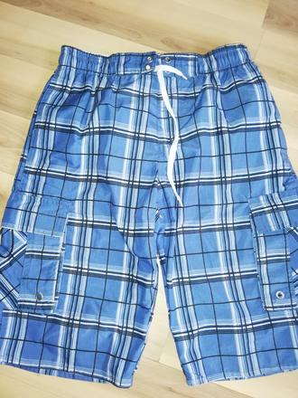 Kraťasy alebo bermudy veľ.cca 152/158-cena spolu, gap,152