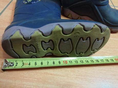 Gumáky s futrom, lupilu,24