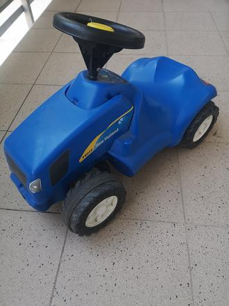 Odrážadlo traktor,
