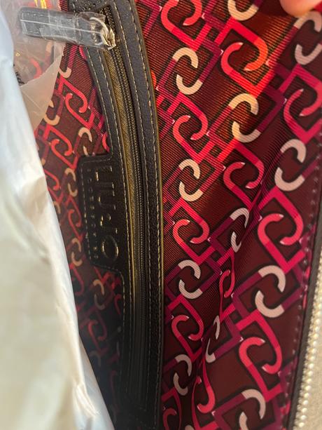 Kabelka liu jo, liu jo