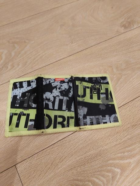 Peňaženka authoroty, authority