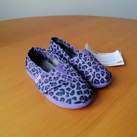 Topánky toms, 23