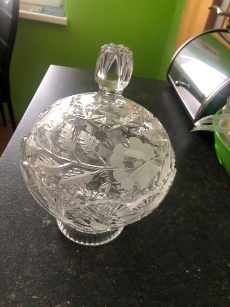 Kryštálová nádoba, 