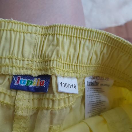 Šortky veľ 110/116, lupilu,110