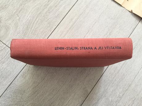 Kniha strana a jej vystavba 1953,