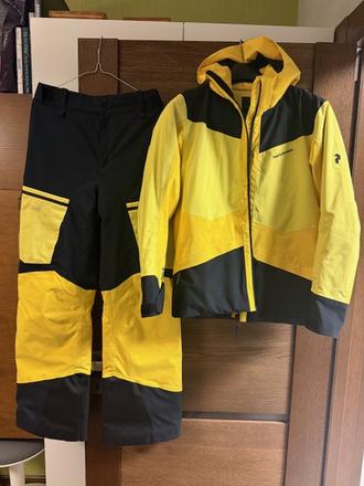 Lyžiarska súprava + sveter 170 peek performance, 170