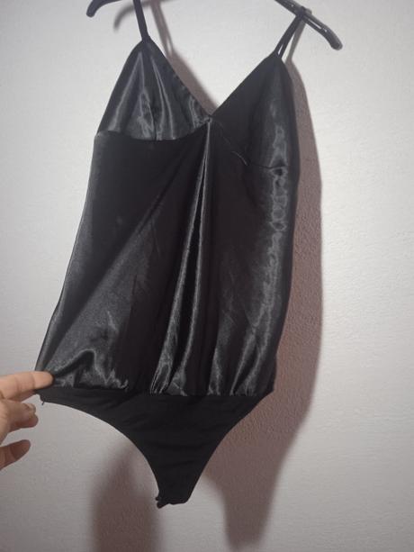 Saténové body, m, m