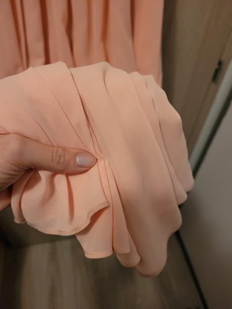 Spoločenské šaty, m