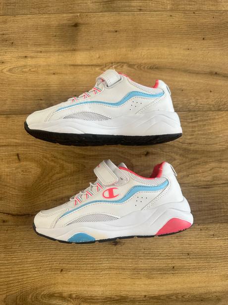 Tenisky, champion,33