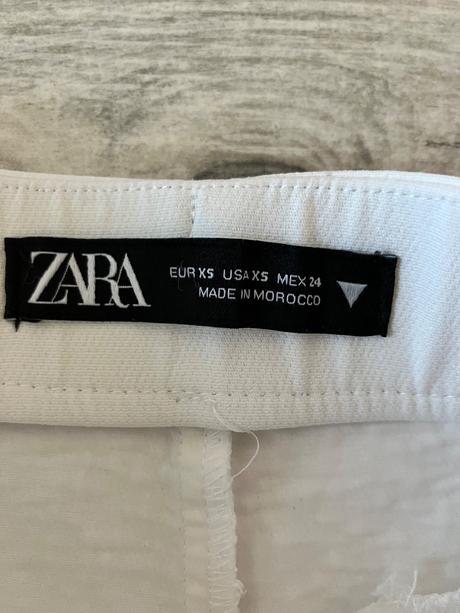 Elegantne šortky, zara,xs