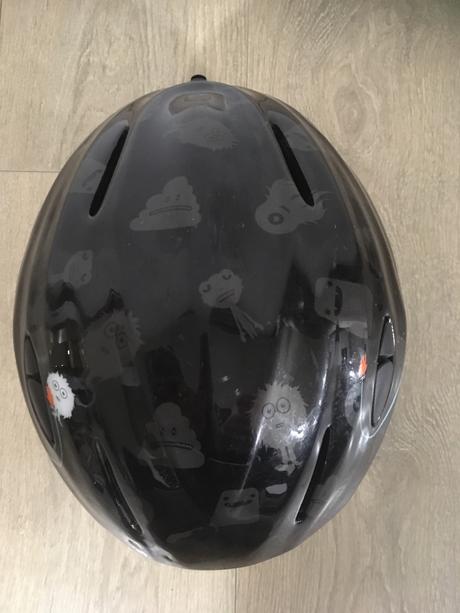 Krásna chlapčenská prilba zn.tecnopro, 