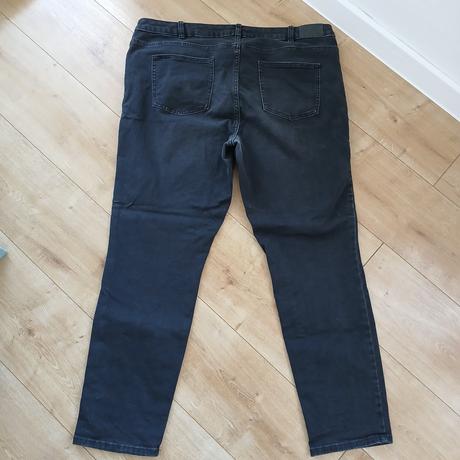 Bavlnené elastické rifle s vysokým pásom, tchibo,48