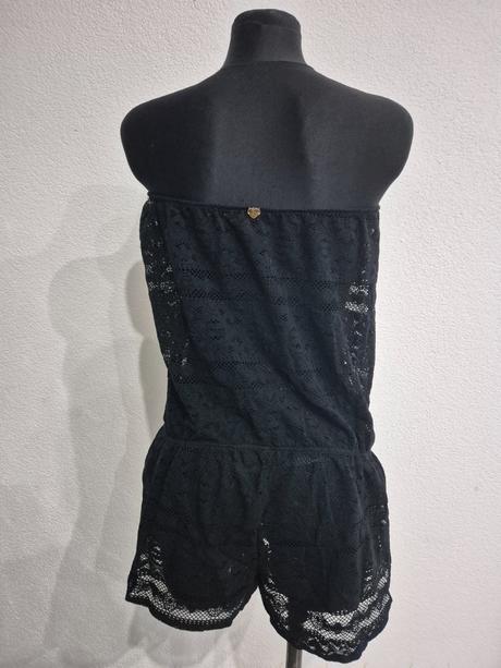 Priesvitny overal, l