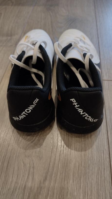 Turfy, nike,34