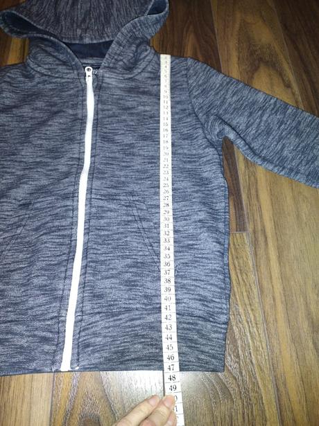 Chlapčenská mikina, v. 116/122, 122