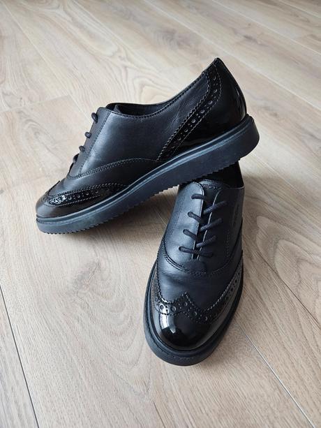Kožené poltopánky oxford brogue geox respira, geox,38