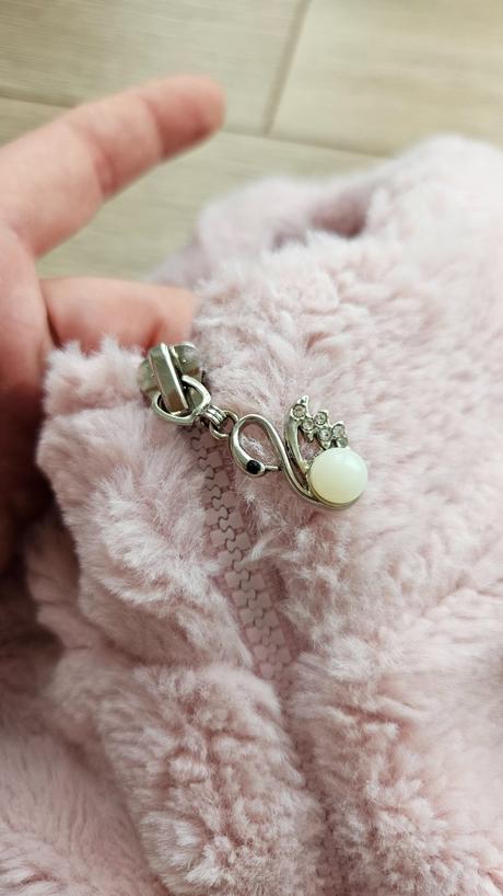 Huňatý kabátik, 104