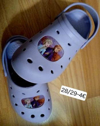 Crocsy, 28