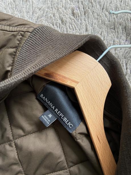 Banana republic presivana bunda, m