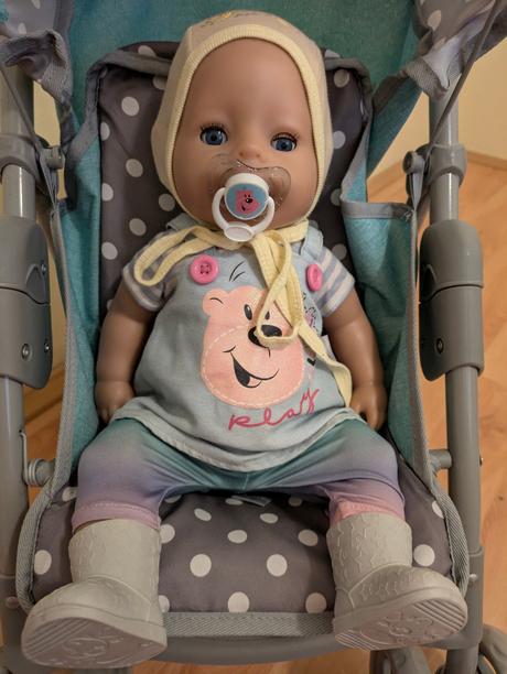 Kočík s bábikou a príslušenstvom, 