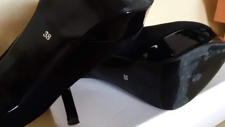 Predám lodičky čierne, na vysokom opätku., 38