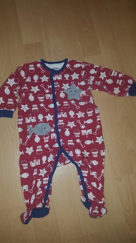 Overal s rybkami, 68