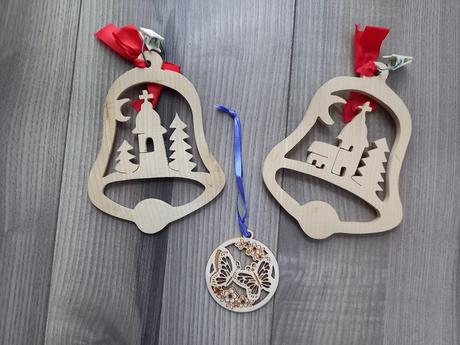 Drevená vianočná dekorácia, 
